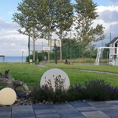 Apartament Faltom *